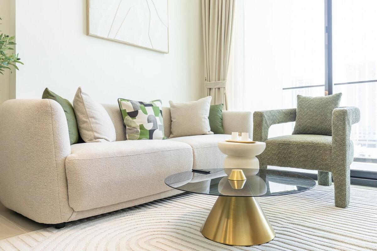 Modern 1bhk Binghatti Amber Managed By Czechin Apartment Dubai